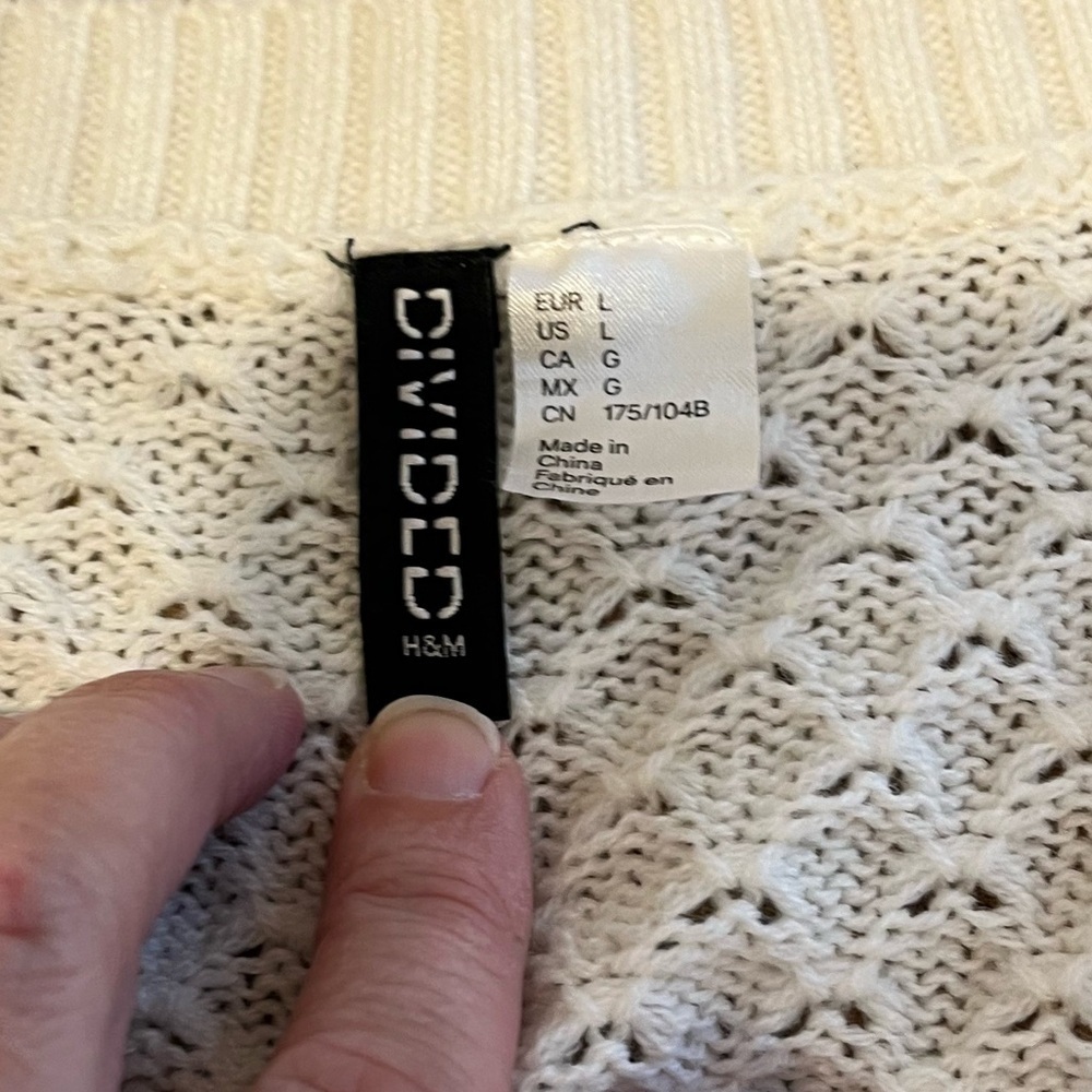H&M DIVIDED – Cream Knit Cropped Cardigan – Size L - Picture 3 of 9
